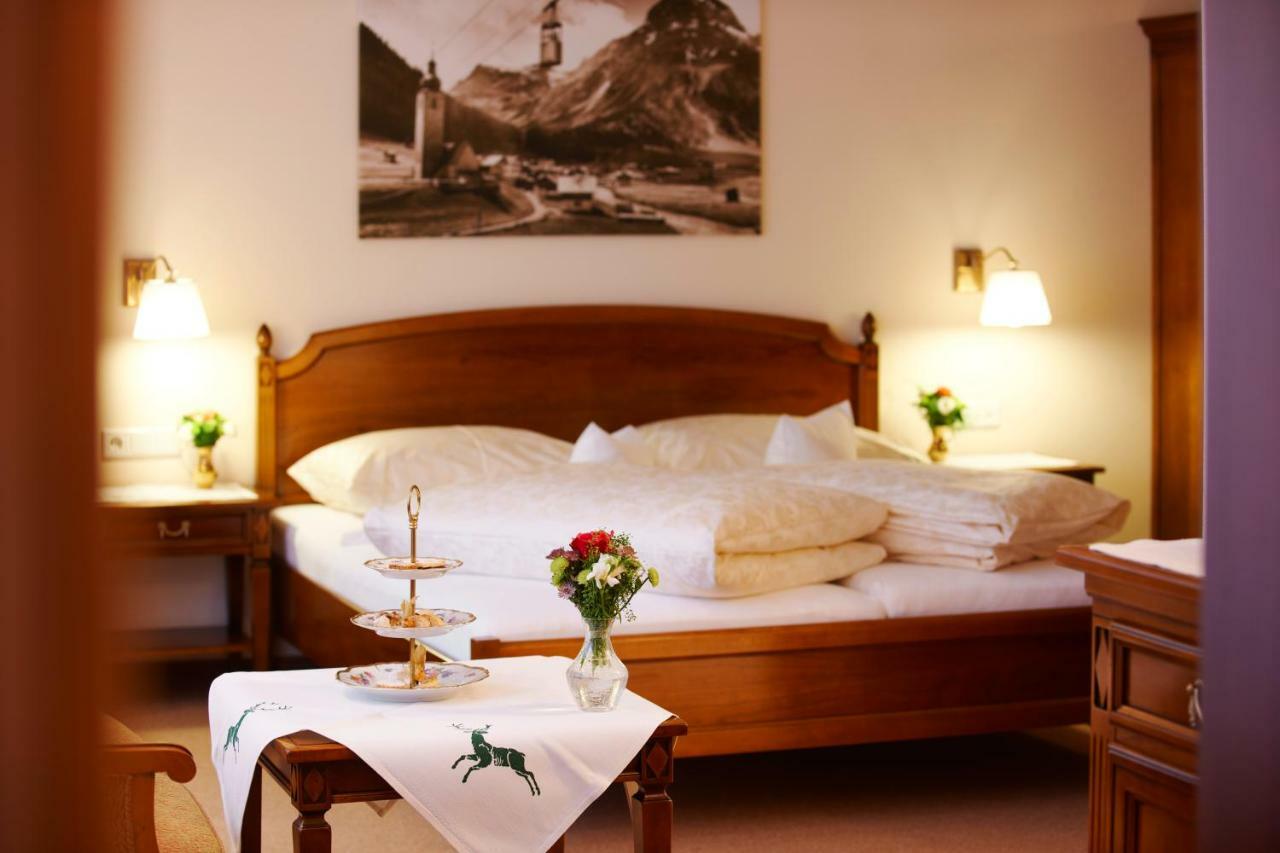Hotel Jagdhaus Monzabon Lech am Arlberg Exterior photo